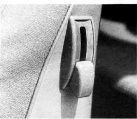 Basculement dusiège pour l'acces aux placés arrière